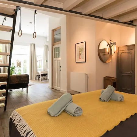 Jan Steen Bed & Breakfast *