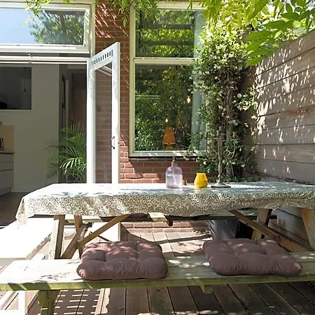 Bed & Breakfast Jan Steen 4*